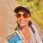 Catarina Furtado Instagram – Poucos dias mas longos.
Respirei muito. Caminhei muito. Ri muito .❤️

O meu filho disse-me, no início desta nossa fuga pelo Alentejo, uma frase de alguém que ele adaptou :
“ O Passado é História, o Futuro é amanhã, o Presente é uma  prenda “:). 

#fuga  #filho #alentejo