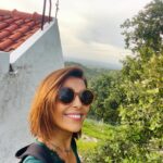 Catarina Furtado Instagram – Poucos dias mas longos.
Respirei muito. Caminhei muito. Ri muito .❤️

O meu filho disse-me, no início desta nossa fuga pelo Alentejo, uma frase de alguém que ele adaptou :
“ O Passado é História, o Futuro é amanhã, o Presente é uma  prenda “:). 

#fuga  #filho #alentejo
