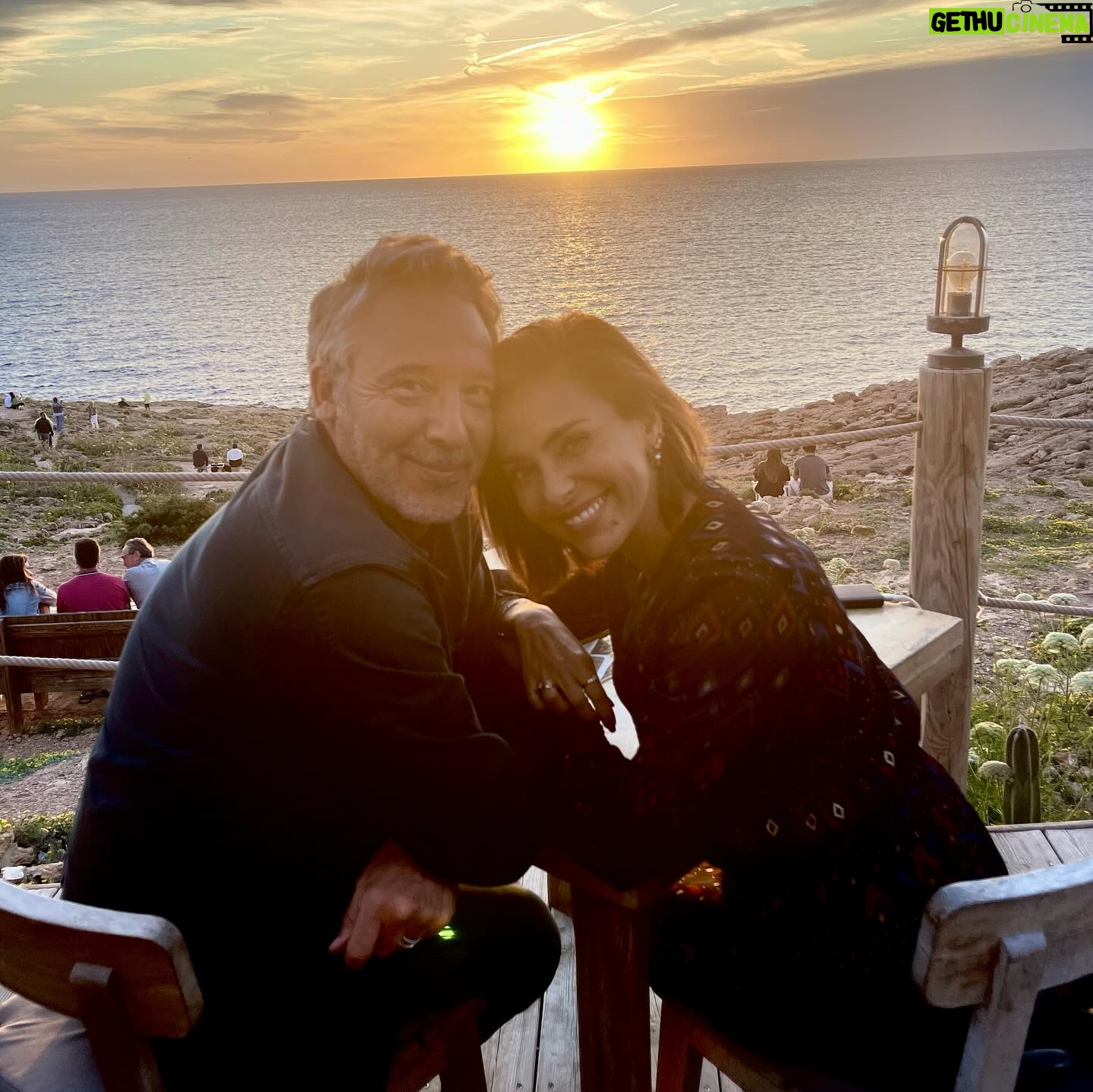 Catarina Furtado - 3 Likes - Mano❤️
Pausa para respirar a vida.
@diogoinfanteoficial #curtasferias #afamiliaqueescolhemos #ibiza