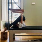 Catarina Furtado Instagram - Hoje é o dia mundial da atividade física! Toca a mexer!! Eu não sobrevivo sem as minhas aulas de Pilates. O meu equilíbrio passa por “tocar” em todas as áreas do nosso ser: corpo, mente, espírito, e desta forma, trabalho também as emoções.😜 #VidaAtiva #Felicidade #BemEstar #pilates