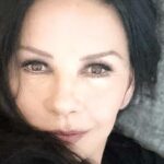 Catherine Zeta-Jones Instagram - It’s Monday, and I had the unnatural urge to take a selfie😂 these are the best of the bunch. Have a great week.😘