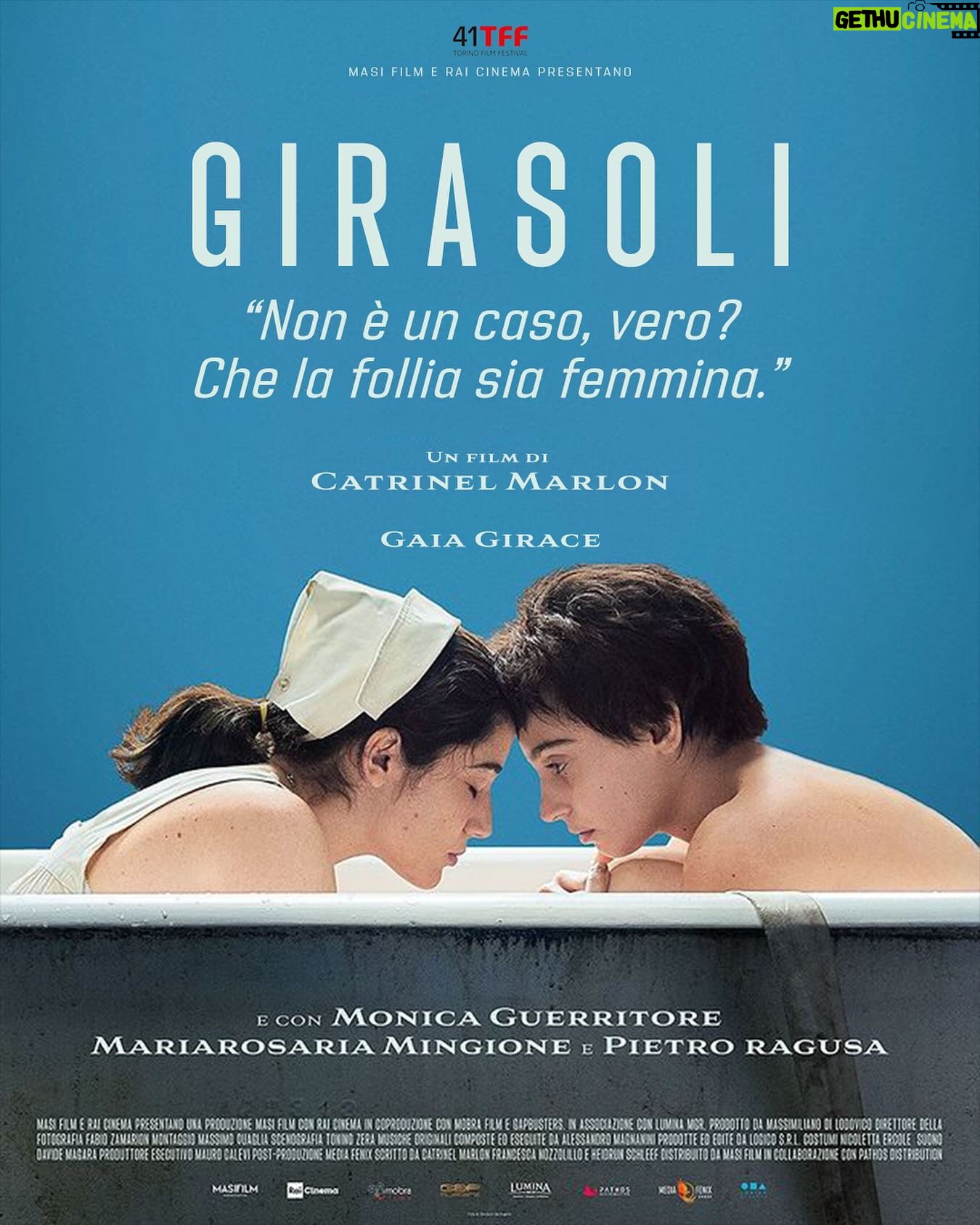 Catrinel Marlon Instagram - Dal 23 maggio, il film d’esordio alla regia di Catrinel Marlon arriva per la prima volta al cinema. Presentato al Torino Film Festival, #Girasoli, diretto da Catrinel Marlon, con Gaia Girace, Mariarosaria Mingione, Monica Guerritore, Pietro Ragusa e con un cast tecnico d’eccezione. PRODOTTO DA Massimiliano Di Lodovico DIRETTORE DELLA FOTOGRAFIA Fabio Zamarion PRODUTTORE ESECUTIVO Mauro Calevi MONTAGGIO Massimo Quaglia SCENOGRAFIA Tonino Zera MUSICHE originali composte ed eseguite da Alessandro Magnanini Prodotte ed edite da Logico S.r.l. COSTUMI Nicoletta Ercole SUONO Davide Magara CASTING DIRECTOR Massimiliano Pacifico, Adele Gallo, Gabriella Giannattasio HAIR&MAKE-UP Francesca Tampieri POST-PRODUZIONE Media Fenix SCRITTO DA Catrinel Marlon, Francesca Nozzolillo e Heidrun Schleef DISTRIBUITO DA MASI FILM in collaborazione con PATHOS DISTRIBUTION Masi Film e Rai Cinema presentano in coproduzione con Mobra Film e Gapbusters in associazione con Lumina MGR FOTO di Giovanni De Angelis #catrinelmarlongirasoli #masifilm
