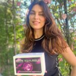 Catrinel Marlon Instagram - Always loyal to a brand that deserves . @gerovital.italia @gerovital.romania #gerovital #CatrinelMarlon