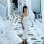 Caylee Cowan Instagram – The last photo is proof that I’m a ghost