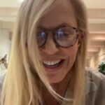 Cecilia Bolocco Instagram – Gracias por estar ahí!!! L@s extrañaba tanto!!! 🥰
Que lindo fue compartir y poder regalarles parte de mi colección de ropa, joyas, botas y perfume!!!!! 😍Muchas felicitaciones a todas las ganadoras!!!!

L@s adoro y nos vemos el próximo martes si Dios quiere!!! ❤️