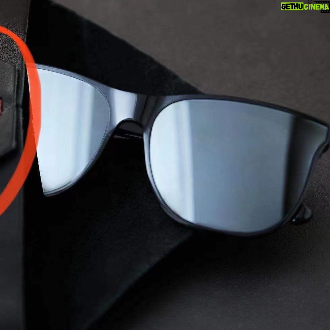 Cecilia Cheung Instagram - Seececistreet sunglasses