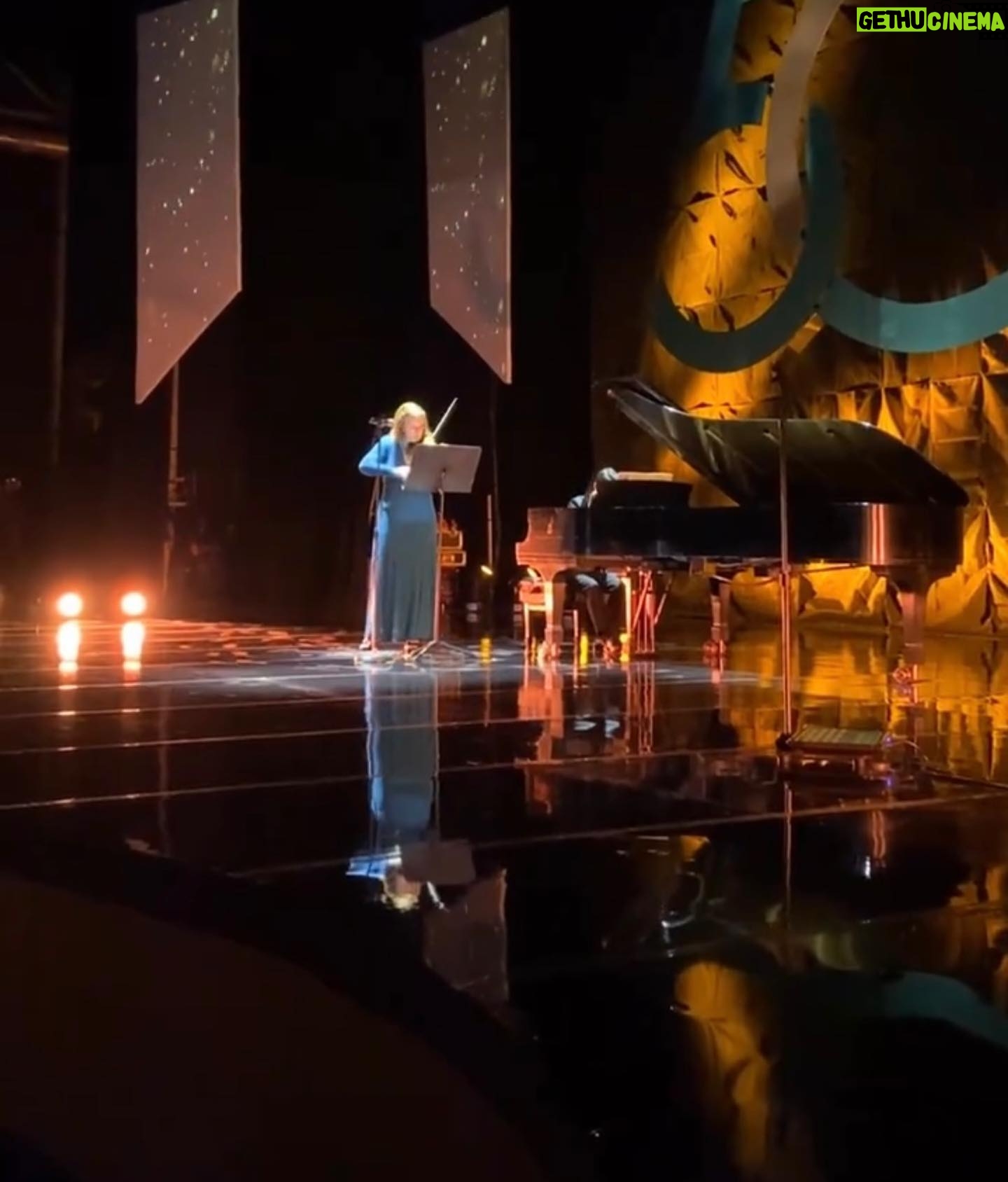 Cecilia Suárez Instagram - Gracias @fundacionfleishman por invitarme a ser parte de esta celebración por sus primeros 50 años. Gracias por ser ejemplo. ¡Que vengan muchos más!