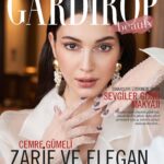 Cemre Gümeli Instagram – Şubat✨
@gardiropmagazin #gardiropmagazin

Ekip🤍
Genel Yayin Yönetmeni: @gulay_ozdemir 
Röportaj: @caglakucukdereli
Fotograflar: @nadirozkan
Video: @onursahinoglu11 @halid.z9
Styling: @irmakozdener
Styling Asistani: @muratcanhosgoren
Saç: @atakangelisli
Makyaj: @zeynepcinislioglu
Makyaj Ürünleri: @pastelkozmetik
Marka lletigimi: @mine.gunduz
Dijital Iletisim: @yoncayalki
Prodüksiyon: @nutekstudio
Mekan: @parkhyattistanbul
Tesekkürler @onemgunalagency @asliikhrmnn
Tüm dijital platformlarda!