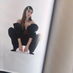 Ceren Moray Instagram – Bence sizin aynalı olanlarınız hep daha iyi.
