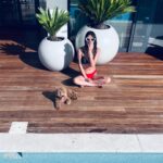 Ceren Moray Instagram – Bryan Ferry’nin de dediği gibi “And the days grow short when you reach September”
