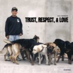 Cesar Millan Instagram - Nuestras relaciones con nuestros perros deben basarse en la CONFIANZA, RESPETO y AMOR ❤️🐾 Cariño, cariño, cariño no es la forma de construir una relación exitosa con tu perro. Se necesita un liderazgo constante de ejercicio, disciplina y afecto • • • Our relationships with our dogs should be based on TRUST, RESPECT, and LOVE ❤️🐾 Affection, Affection, Affection is not the way to build a successful relationship with your dog. It takes consistent leadership of exercise, discipline, and affection.