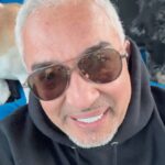 Cesar Millan Instagram - Happy Sunday Surrender 🙏🏽 Today I surrender to maintaining the faith, hard work, passion, and creativity that it takes to bring the message of natural, simple, and profound all over the world 🌍 Let’s believe that the energy is available to us all and focus on having a natural, simple, and profound relationship with our dogs 🐕 Dream big #sundaysurrender #betterhumansbetterplanet