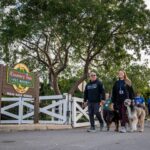 Cesar Millan Instagram - I cannot tell you how much I appreciate this moments 🙏 Gracias!!! Together, changing the world #BetterHumansBetterPlanet #TrainingCesarsWay