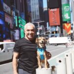 Cesar Millan Instagram – 🗽 New York in 2019 with Sophia!
. . .
🗽 New York en 2019 con Sophia!