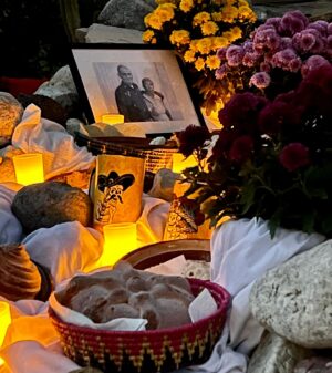Cesar Millan Instagram - Our Day of the Dead Altar ❤️

Honoring my grandparents, Daddy and Junior 

——

Altar del día de muertos 

Cesar recordando a sus abuelos, Daddy y Junior

#diadelosmuertos #betterhumansbetterplanet