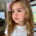 Ceyda Ateş Instagram - Yer elması taçuuuu🌸🌸 #mylittlegirl