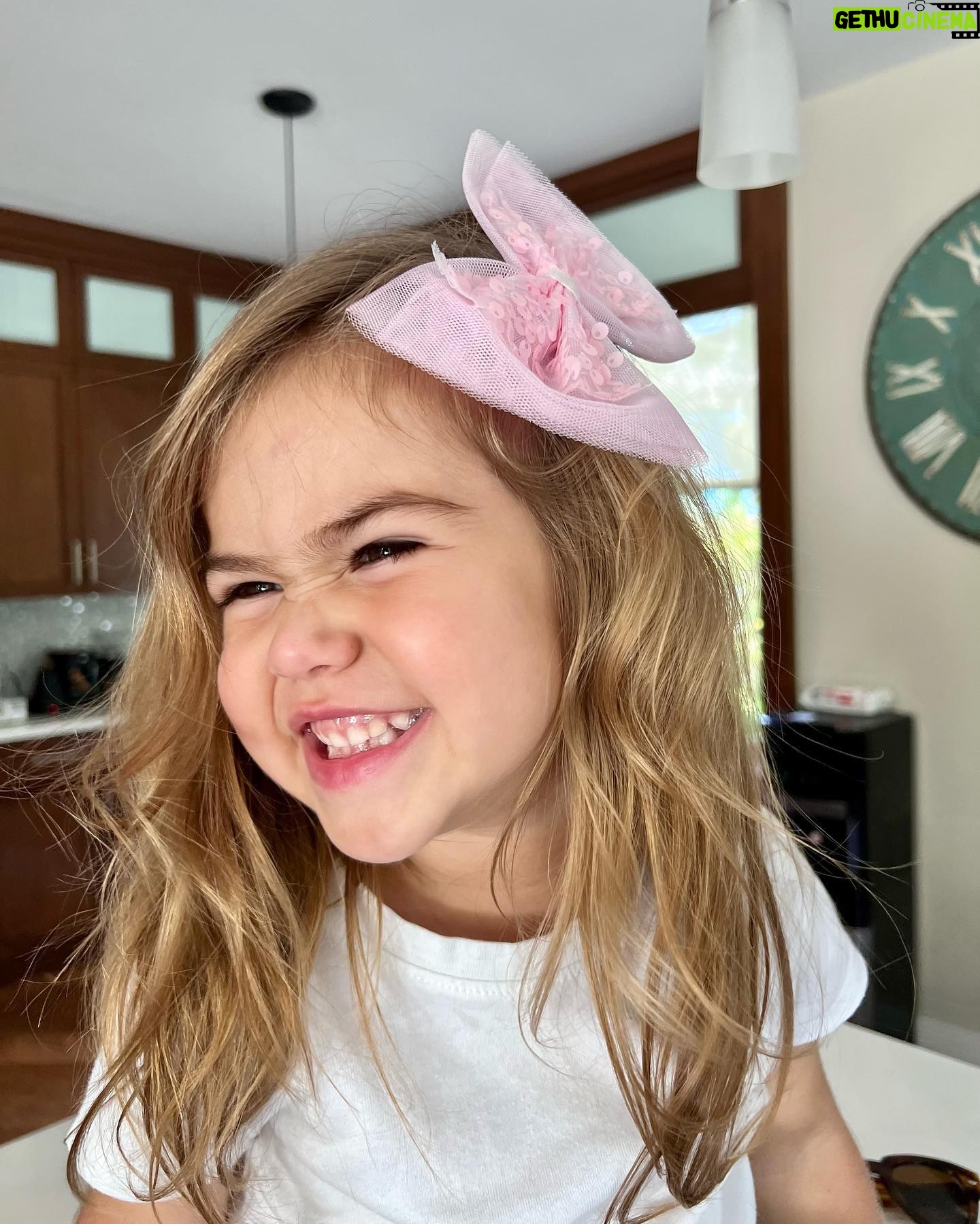 Ceyda Ateş - 62.5K Likes - Yer elması taçuuuu🌸🌸 #mylittlegirl