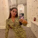 Ceyda Ateş Instagram - 👗🦚☘️