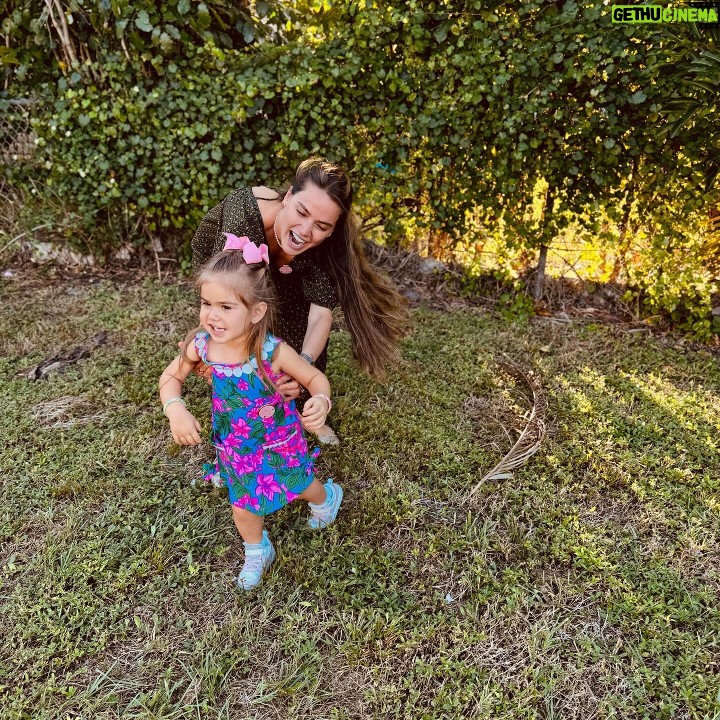 Ceyda Ateş - 34.6K Likes - Talia kuş ve @bugratoplusoy 💕🩷 arkadaşımızın bebek partisine geldik tahminimiz tutmadı🤣