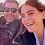 Ceyda Ateş Instagram - 2022’nin bana getirdiği en güzel şey YouTube aracılığı ile sizlerle kurduğum özel bağ oldu. 2023 yılında yepyeni deneyim ve anılarla birlikte olmaya devam edeceğiz. Washington vlogu da çok yakında kanalda olacak !🎄Mutlu yıllar sevgili YouTube Ailem 💕 @bugratoplusoy @tolgataylan @rahsanozkilic @ozzkannazliii @tntmultimedya ✨