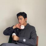 Cha Eun-woo Instagram - #diorlebaume #neverstopplaying