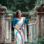 Chaithania Prakash Instagram - 💙 Pc: @ameensabil Wearing: @ar_handlooms_kuthampully