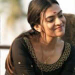 Chaithania Prakash Instagram - …….🤍 Vc: @sameeh_photography Edits: @_shbs__ Wearing: @ar_handlooms_kuthampully