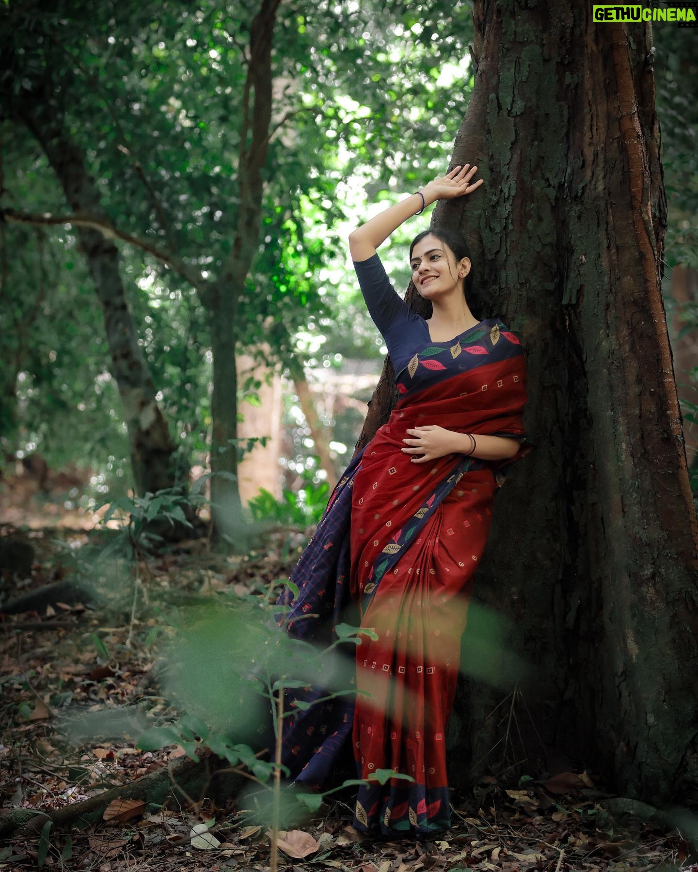 Chaithania Prakash Instagram - ✨….. Pc: @abi_fine_shooters Saree: @swayamvarasilksindia