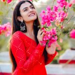 Chaithania Prakash Instagram - Ghar more pardesiya✨ 🎥: @basil_kanjirathingal