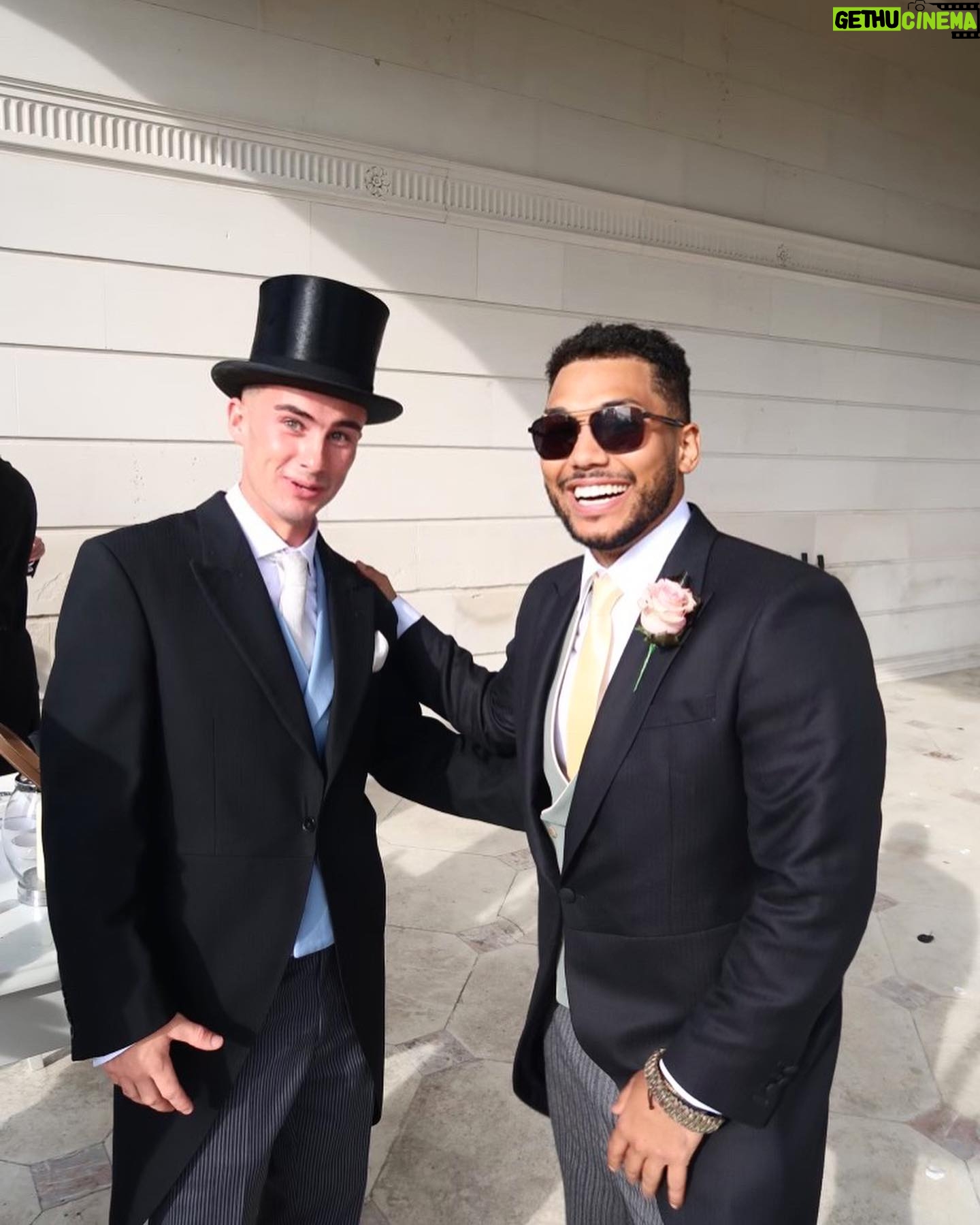 Chance Perdomo - 105.5K Likes - Now that’s how you do a wedding!
#BlenPoe