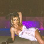Chanel Mack Instagram - When a #la #party becomes a #private #photoshoot. Not to mention the #photographer, @lokiiproblematic becomes your new #favorite. I’ve been needing to be someone’s #muse. That was an easy sign up. #typicalsaturdaynight