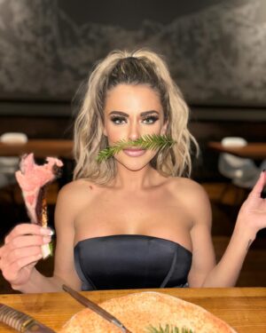 Chanel Mack Instagram - Nothing beats a $500 wine pairing dinner at a not 2016,17,19,22 and 2023 Michelin star restaurant in San Francisco @lazybearsf. Not sure what was the best, the food, experience, staff, wine or me? #happygirl
