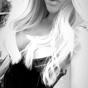 Chanel Mack Instagram - Let’s work it out.