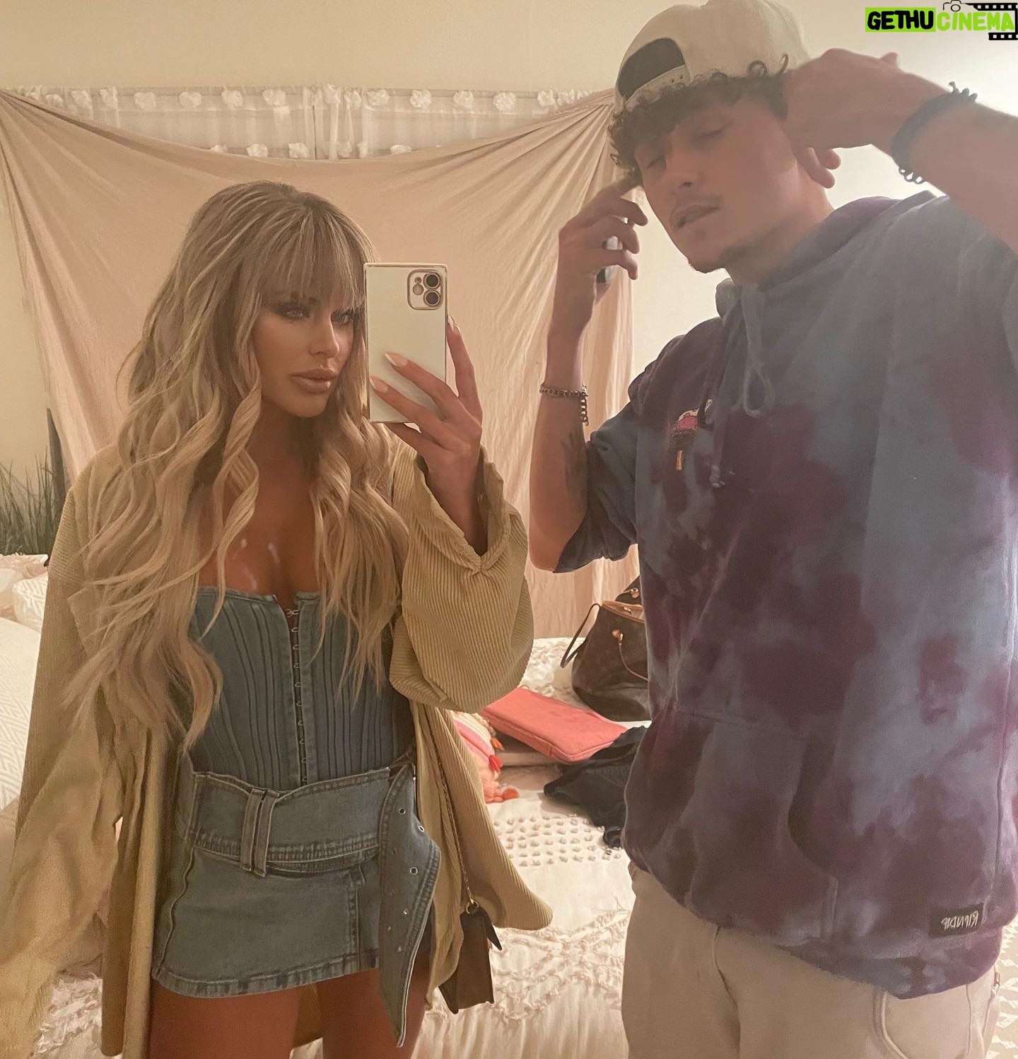 Chanel Mack Instagram - Today is a #superspecial #day! My not so #littlebrother turns #officially #21! #happybirthday to the #best #brother and #favorite #person I know and #love. I couldn’t ask for a better half than you. #soproudofyou #siblings #brothersisterlove #loveyou #happyhappybirthday #bestdad