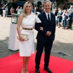 Chantal Janzen Instagram – Thank you so much for the invitation today, her royal highness crown princess Mary Elizabeth. his royal highness crown prince Frederik from Denmark, koningin Maxima en koning Willem-Alexander, his Excellency Mr. Ambassador Jarl Kåre Frijs-Madsen @detdanskekongehus @koninklijkhuis 

En dankjewel @claesiversen voor je mooie creatie én je super gezelschap, wat fijn dat we er van elkaar op tijd achter kwamen dat we waren uitgenodigd en ook nog ‘s goddank naast elkaar zaten bij dit bijzondere en tevens toch ietwat spannende koninklijke diner. 

#veelbestek

📸 @edwinsmulders 
@anp.nl