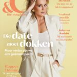 Chantal Janzen Instagram - Wat het feminisme simpel gezegd wil is dat alle ongelijkheid verdwijnt, want dat is natuurlijk hoe het zou moeten zijn. Zo wordt het hoog tijd dat de loonkloof niet meer aanwezig is, ik hoef niet eens uit te leggen waarom, zo idioot is het als een vrouw minder betaald krijgt dan een man voor exact hetzelfde werk. Wat zou het toch fijn zijn als vrouwen en mannen niet alleen als gelijke worden gezien, maar ook zo worden behandeld en zich ook zo voelen? Ik vind het daarnaast ook niet onfeministisch om je man te laten betalen op een date, als je dat maar niet laat doen omdat ‘hij nu eenmaal een man is’. Als je een gay stel bent trakteer je elkaar ook, en daarbij speelt gender totaal geen rol, dus waarom bij ons dan wel? Laat hem lekker trakteren maar trakteer hem ook. En of de een meer geld heeft dan de ander maakt niet uit want iemand verrassen hoeft niet duur te zijn. Veel vrouwen, mensen, moeten zichzelf eens heel snel een schop onder hun kont geven en onze rechten als vanzelfsprekend gaan zien, want dat is hoe het is. Geloof in jezelf en in je kwaliteiten, laat je niet afschepen als je bepaalde eisen hebt, kap met het accepteren van maffiosi-praktijken in je werkveld, stop diegene als je wordt toegesproken op een badinerende toon en laat je niet piepelen met een op het laatste moment tòch niet kloppend contract. Hup, effe stevig die zomer in, popjes. Ga ervoor en kom voor jezelf op. NOOIT bang zijn om een te grote (crème witte) broek aan te trekken. ☝🏼   &C the magazine is nu overal verkrijgbaar💥