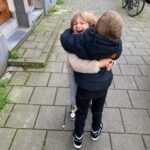 Chantal Janzen Instagram - Reunited. Vrinden. Bob & Lou ❤️ ‘De meivakantie was ècht lang, man’.