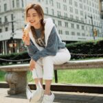 Charlene Choi Instagram - Chillin’ in style😎 Nothing beats a classic combo like a blue polo knit sweater and crisp white jeans Easy-breezy ensemble @poloralphlauren #ralphlaurenhk