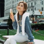 Charlene Choi Instagram - Chillin’ in style😎 Nothing beats a classic combo like a blue polo knit sweater and crisp white jeans Easy-breezy ensemble @poloralphlauren #ralphlaurenhk