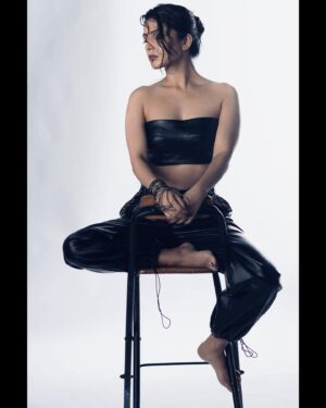 Charlie Chauhan Instagram - Shot by @rafique_sayed 
MUA @tabassumbhatii 
Designer @swarupabhagavatula @mouktika_style