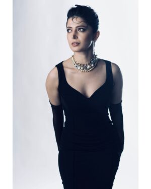 Charlie Chauhan Instagram - Shot by @rafique_sayed 
MUA @tabassumbhatii 
Designer @swarupabhagavatula @mouktika_style