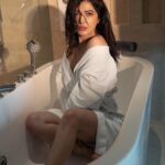 Charlie Chauhan Instagram - Shot by @areesz MUA @divvsskhanna