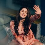 Charlie Chauhan Instagram - Shot by @deepali_td_official MUA @divvsskhanna Wearing @ikichic_official Styling @priyanshi2102 Location @mumbaicoworking