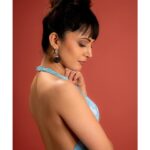 Charlie Chauhan Instagram - 🩵 3Shot by @manuj_kathuria MUA @blush_on_by_shrutishah @lavish_beauties_by_lavanya Wearing @kavita_sonchatra Studio @soil.studio_ Accessories @the_jewel_gallery @priyanshi2102