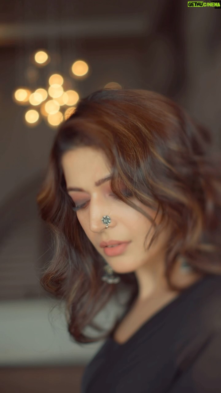 Charlie Chauhan - 21.1K Likes - Charlie @charliechauhan Shot & Edited by @areesz
Makeup by @blush_on_by_shrutishah
Hair @lavish_beauties_by_lavanya
Location @bookrecce_locations @stardomcelebritymanagement
Styled by @priyanshi2102
Earings @the_jewel_gallery
Ring, Bracelet, Nosepin @rejuvenatejewels
Footwear @themissdesignercollection