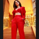 Charlie Chauhan Instagram - Shot by @advait_vaidya Edited by @faizahmedphotography MUA @divvsskhanna Wearing @myclo.in Location @grandhyattmumbai