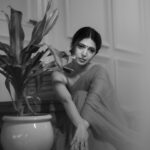 Charlie Chauhan Instagram - Shot by @deepali_td_official MUA @lavish_beauties_by_lavanya Wearing - @tamairafashion Location @bookrecce_locations @maccccckkkkkkkkk