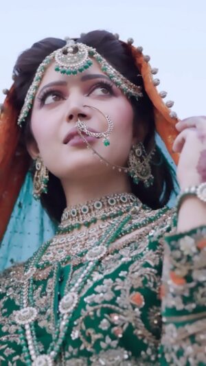 Charlie Chauhan Instagram - Sultanate of Oman 

Idea & Photography @layal.photography
Videography & montage @bin_mubark_

MUA @iman_albalushi 
Hair stylist @nada_hair_style 

Bridal dresses & accessories 
@hudataha 

Shoes @chicshoes_oman 
Henna tattoo @7enna_shim 

Flowers & bouquets 
@soogah1 
@rivan_om
