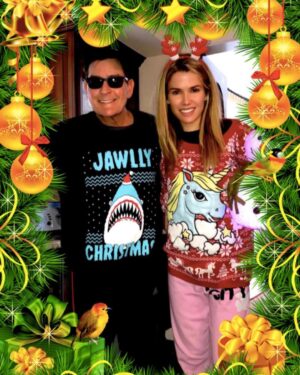 Charlie Sheen Instagram - have a 
holly
jawlly
Christmas ©️