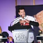 Charlie Sheen Instagram - a night of "pure gold"! my heartfelt gratitude to the entire Rawlings family as well as all the recipients, presenters, the HOF'ers, and especially Joe Piscipo!!! until next year... ©